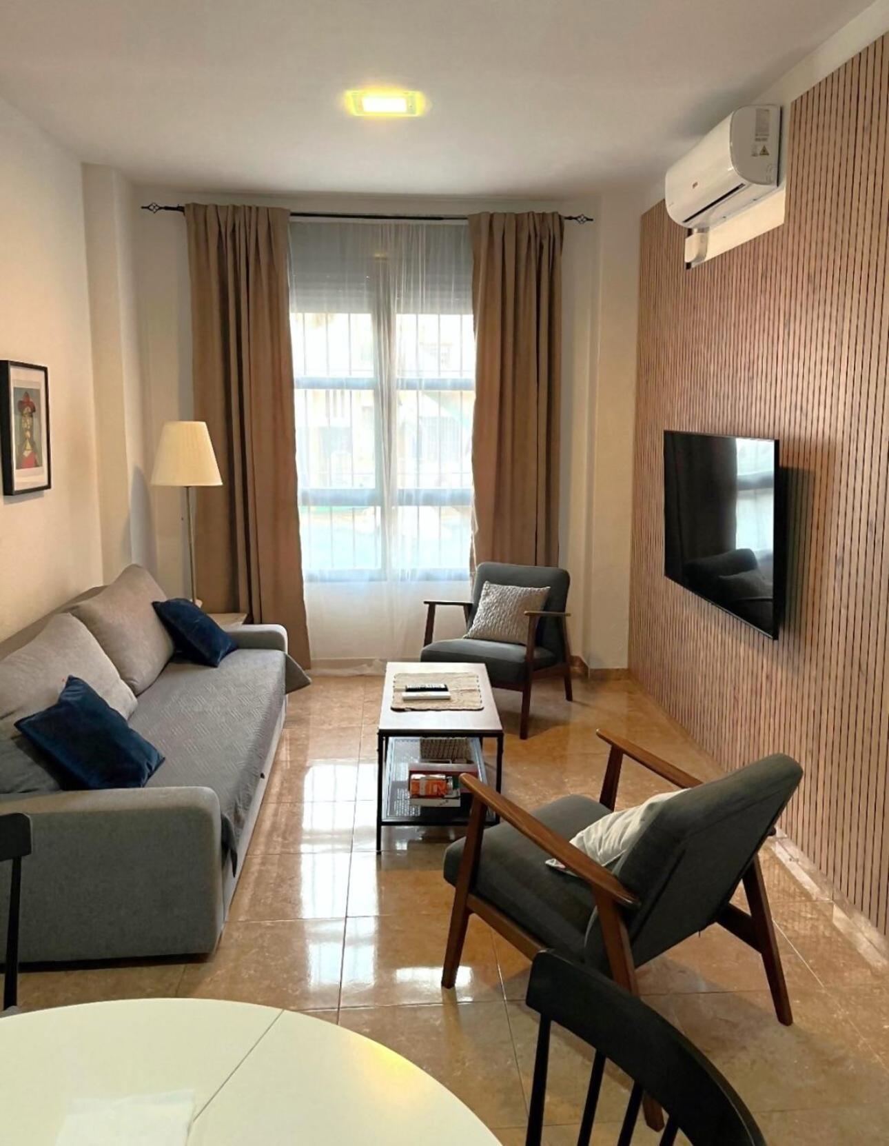 Apartament Under The Olive Trees In Historic Center Of Malaga Zewnętrze zdjęcie